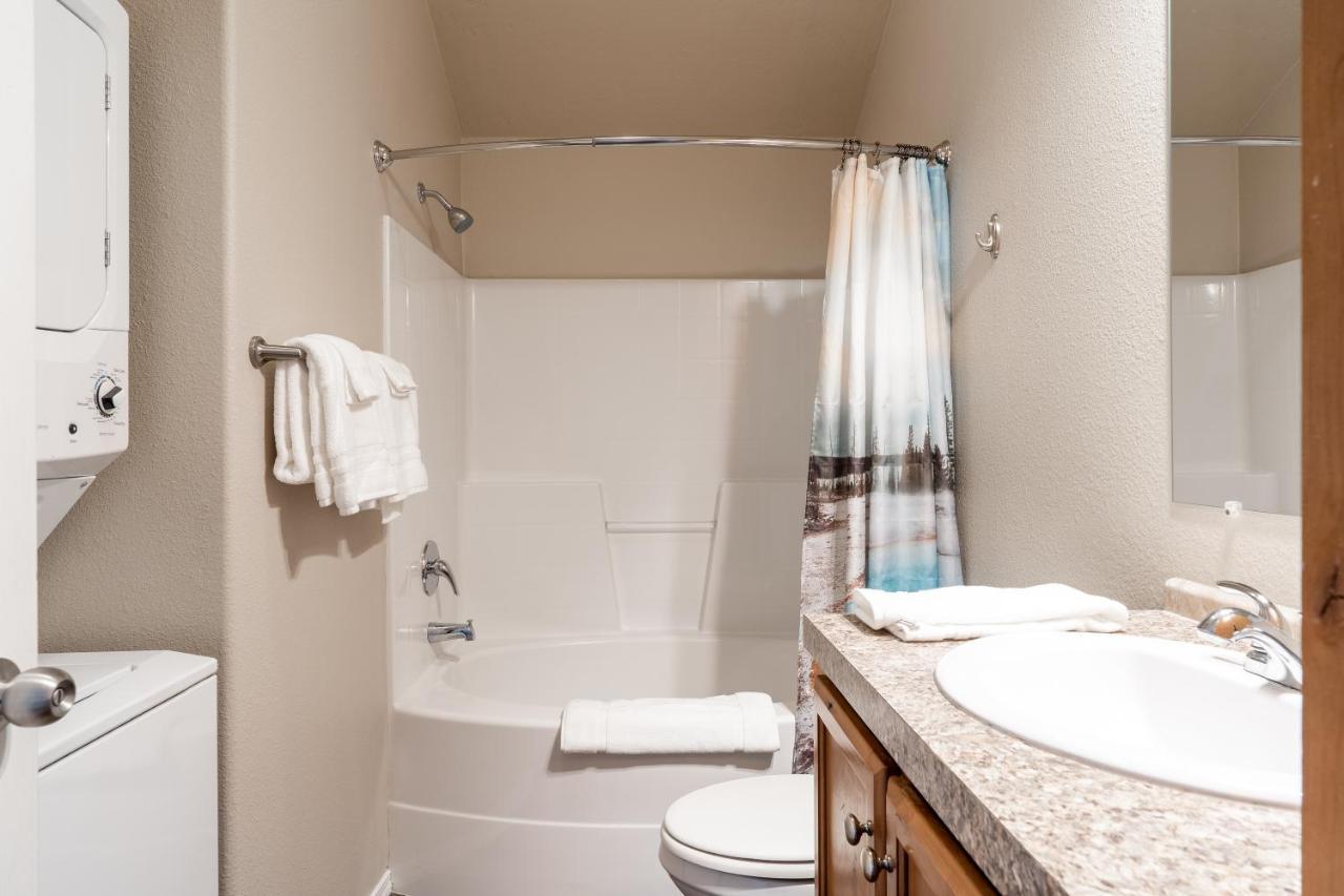 Baby Bear Cabin Villa West Yellowstone Ngoại thất bức ảnh